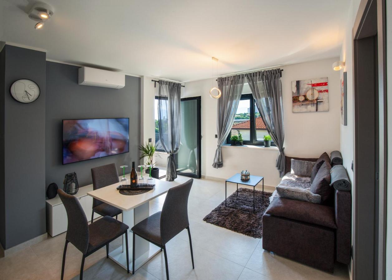 Rijeka Relax Apartment With Parking Luaran gambar