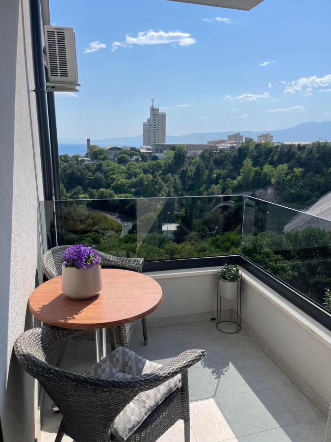 Rijeka Relax Apartment With Parking Luaran gambar