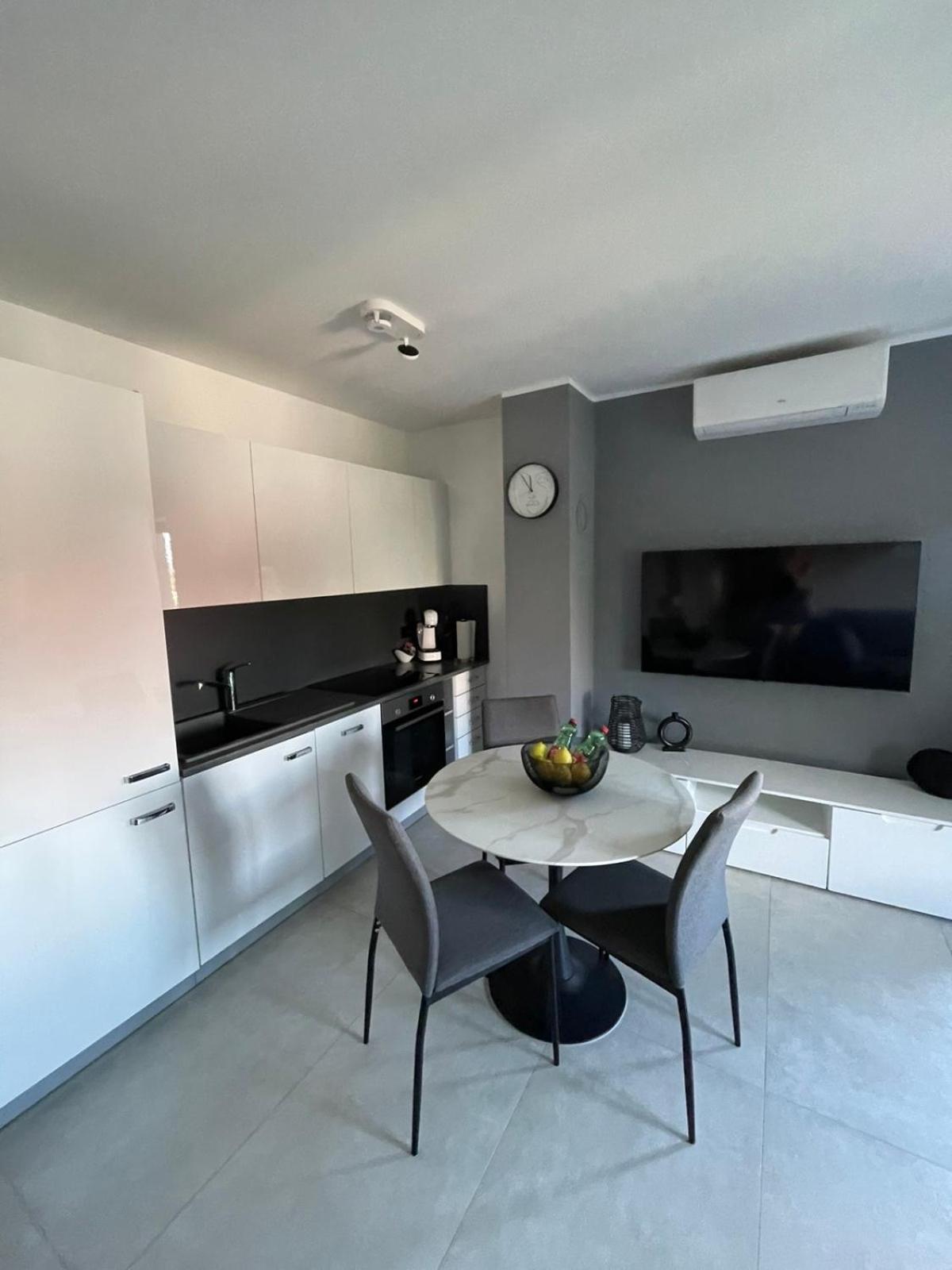 Rijeka Relax Apartment With Parking Luaran gambar